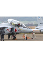 BLU-6 1/100 航空自衛隊 航空開発実験団 T-4 練習機 岐阜基地